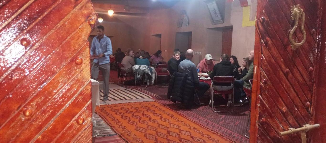 Auberge Restaurant Tissili " Oasis De Fint" Bagian luar foto