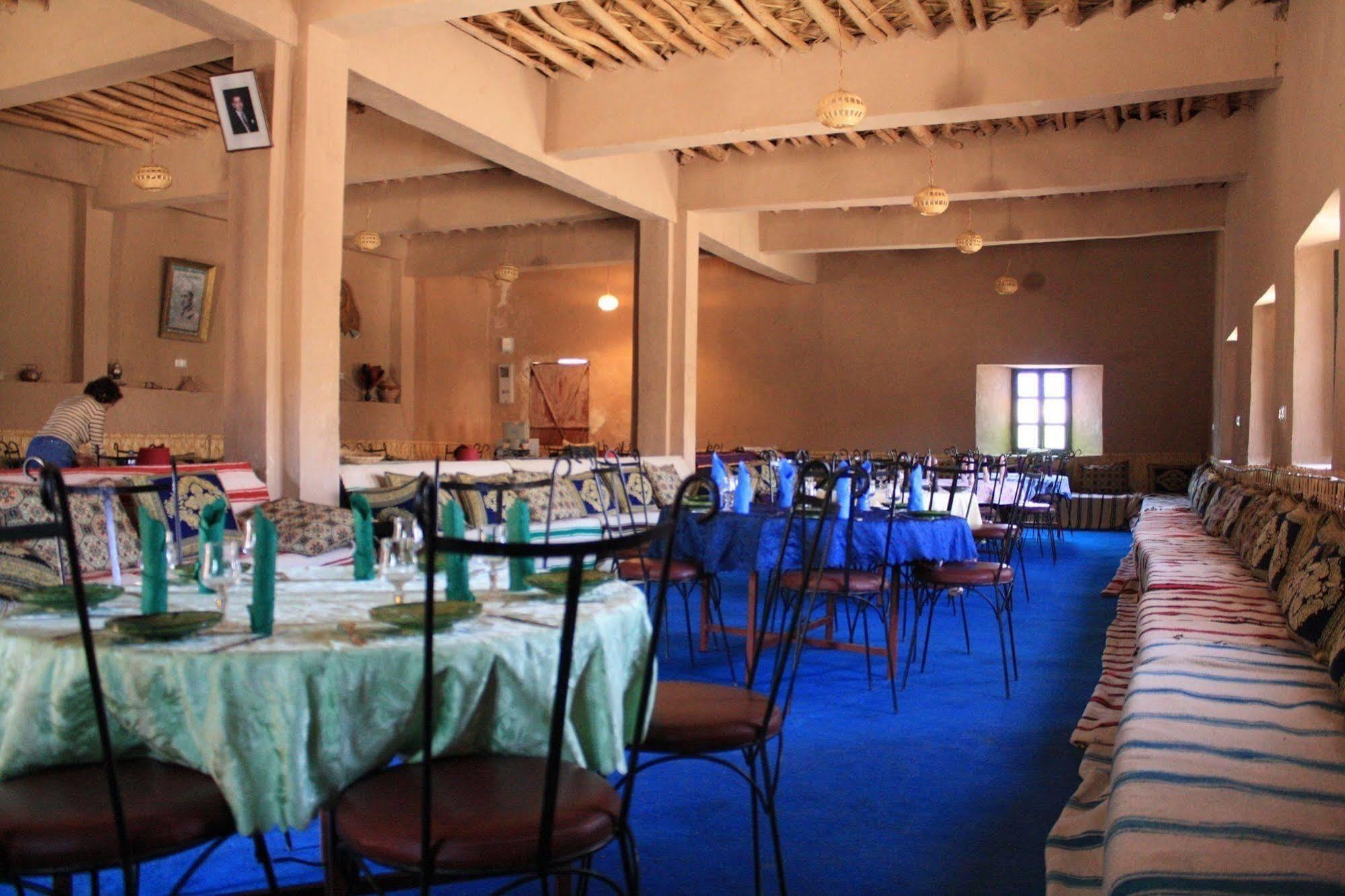 Auberge Restaurant Tissili " Oasis De Fint" Bagian luar foto